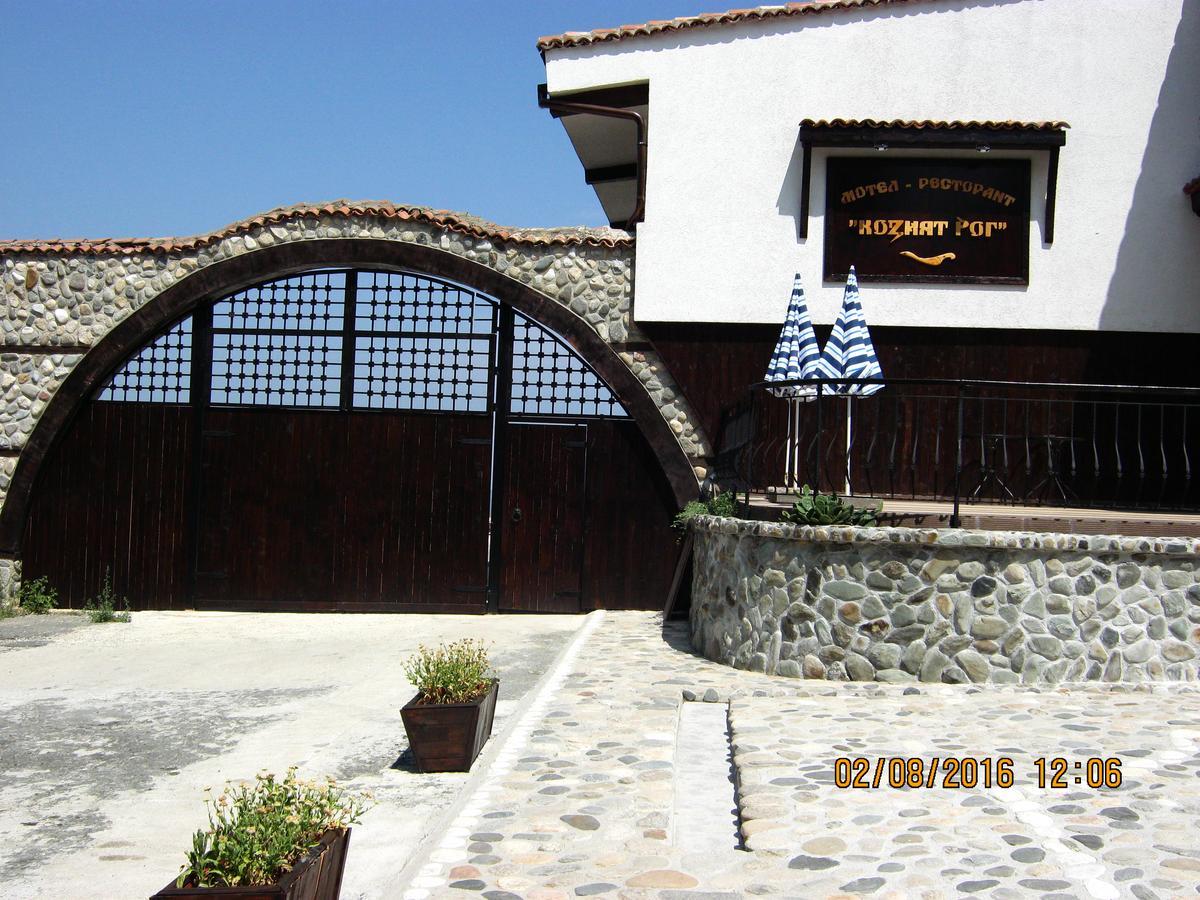 Motel Koziyat Rog Malko Tŭrnovo エクステリア 写真